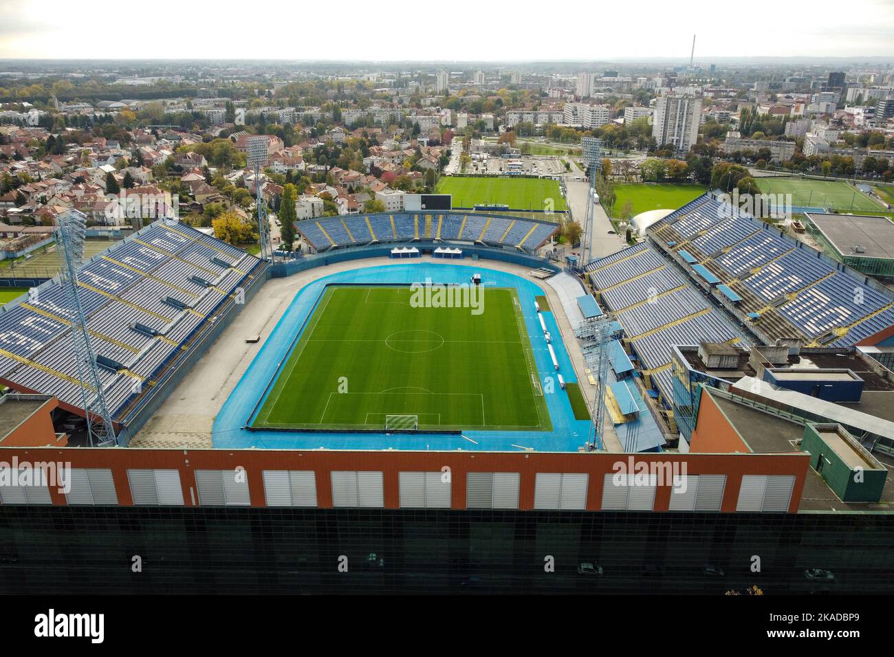 Luftaufnahme des Maksimir-Stadions, Heimat des GNK Dinamo Zagreb, am 20. Oktober 2022 in Zagreb, Kroatien. Foto: Luka Stanzl/PIXSELL Stockfoto