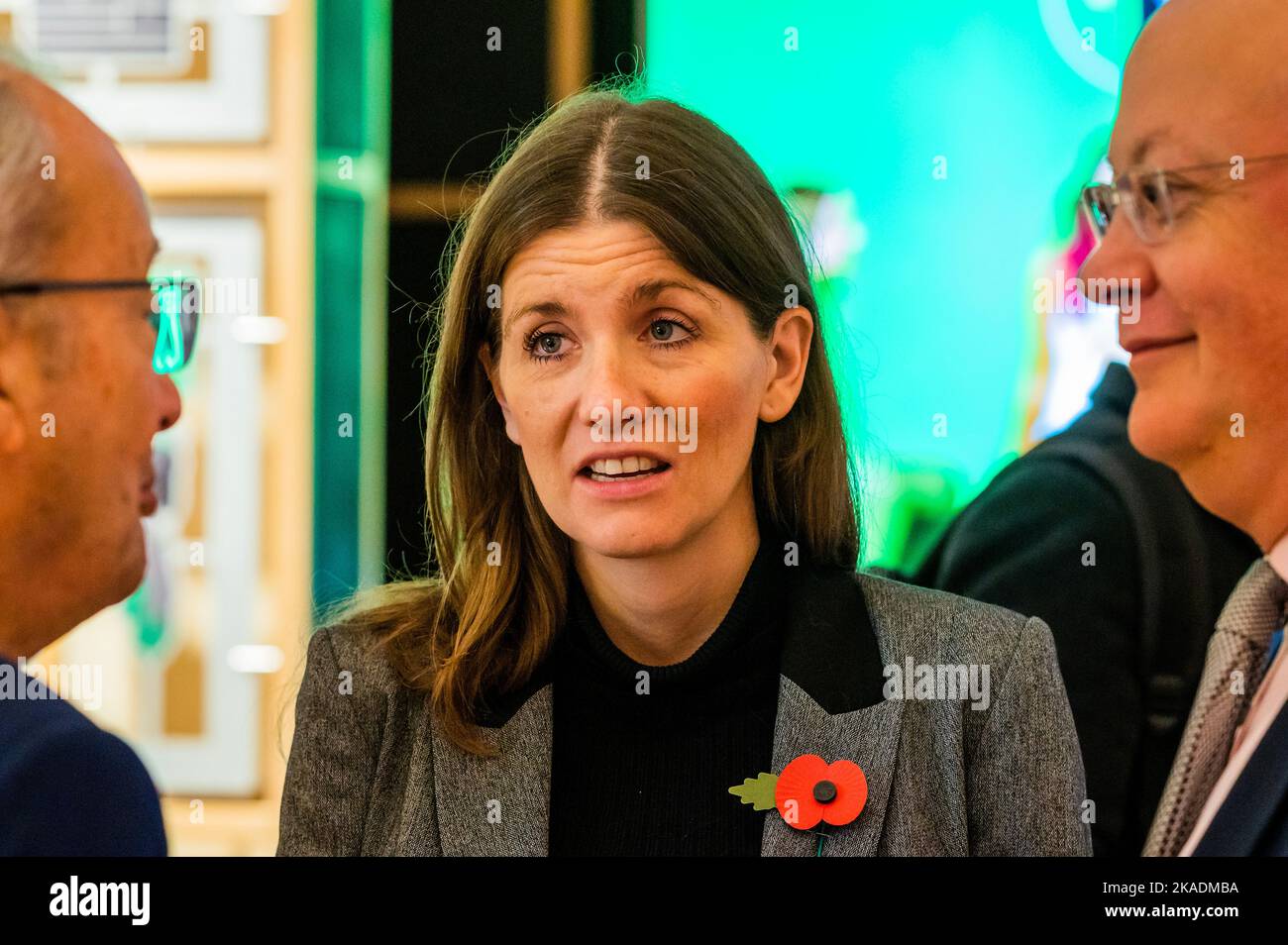 London, Großbritannien. 2.. November 2022. Techniker: Die David Sainsbury Gallery im Science Museum, vor der öffentlichen Eröffnung am Donnerstag, den 3. November. Kredit: Guy Bell/Alamy Live Nachrichten Stockfoto