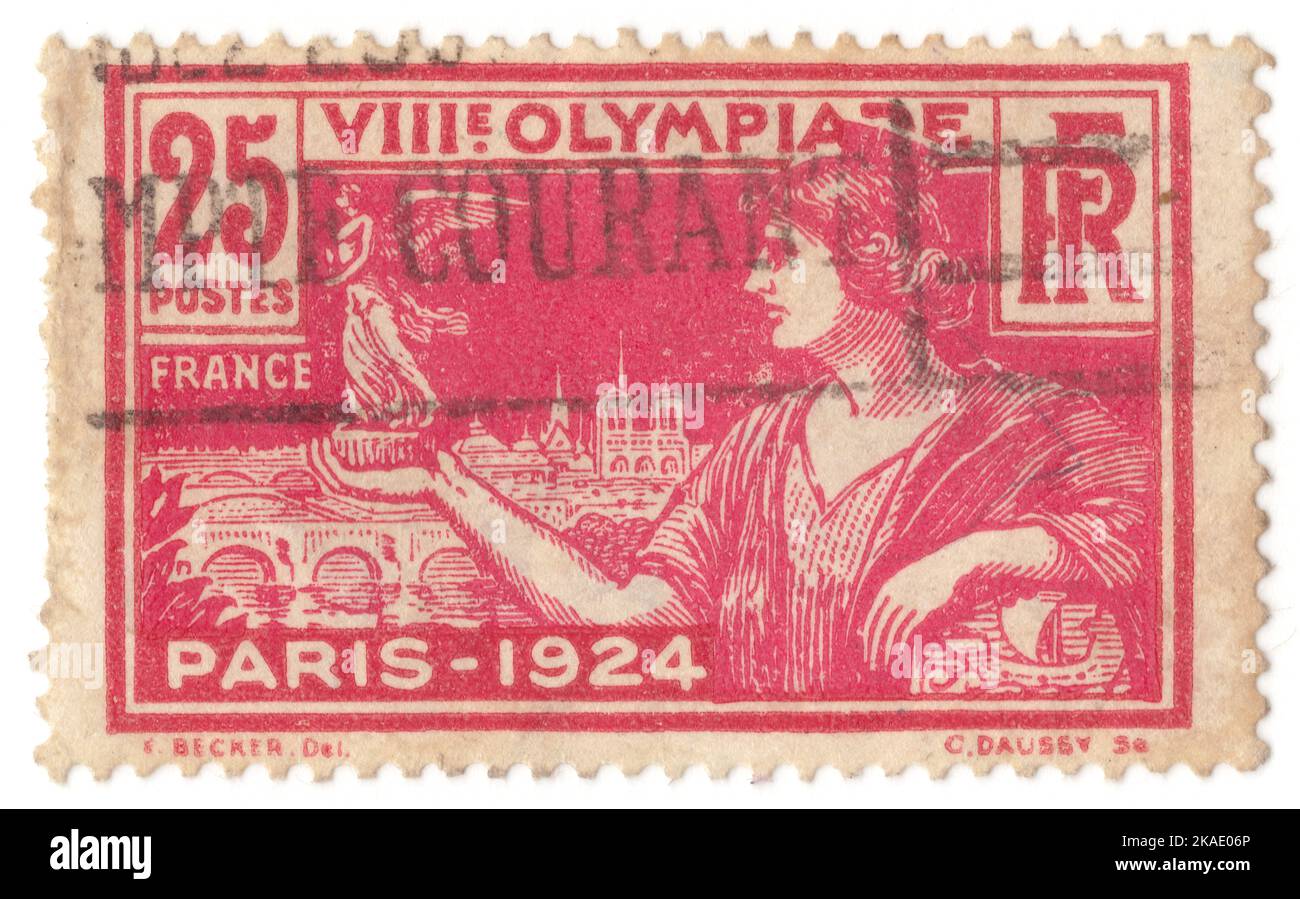 FRANKREICH - 1924. April 1: Eine 25 Centimes Rose und dunkle Rose Briefmarke zeigt Marianna mit Trophäe der Olympischen Spiele 8. in Paris. Die Olympischen Sommerspiele 1924, offiziell die Spiele der VIII. Olympiade und auch bekannt als Paris 1924, waren ein internationales Multisport-Event, das in Paris, Frankreich, stattfand. Die Eröffnungsfeier fand am 5. Juli statt, aber einige Wettbewerbe hatten bereits am 4. Mai begonnen. Diese Spiele waren die zweiten, die von Paris (nach 1900) ausgerichtet wurden, und machten es zur ersten Stadt, in der die Olympischen Spiele zweimal ausgerichtet wurden Stockfoto