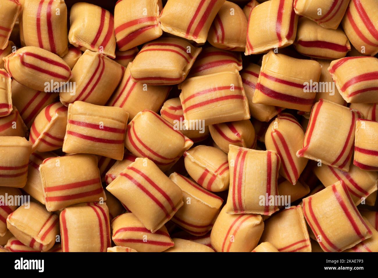 Sweet Dutch Zimt Kissen Süßigkeiten Nahaufnahme Vollformat als Hintergrund Stockfoto