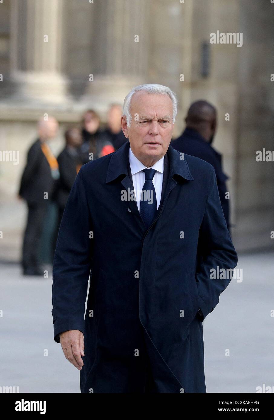 Jean-Marc Ayrault während der nationalen Ehrung für Pierre Soulages am 2. November 2022 im quadratischen Innenhof des Louvre in Paris, Frankreich. Foto von Dominique Jacovides/Pool/ABACAPRESS.COM Stockfoto