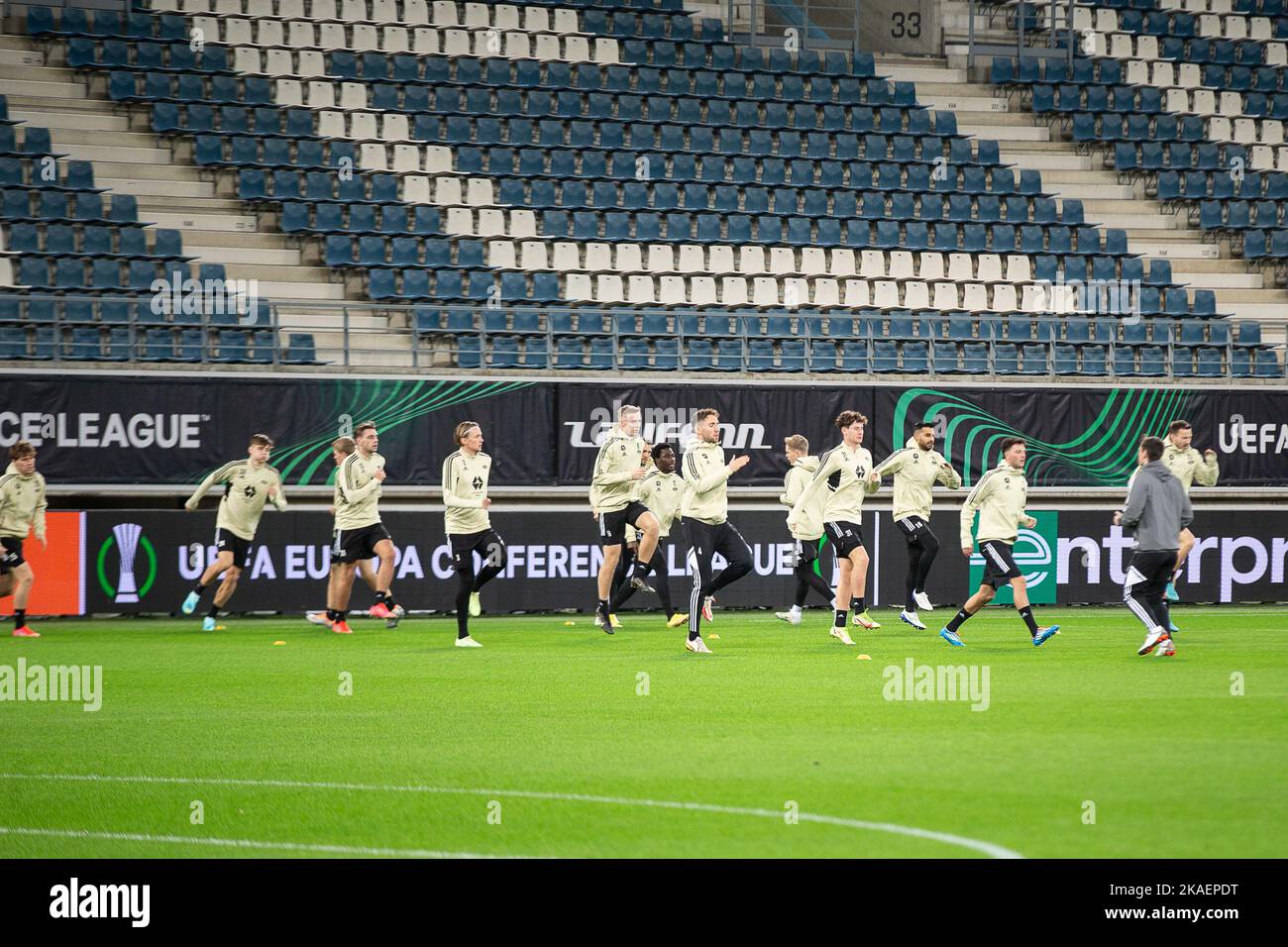 Die Abbildung zeigt ein Training des norwegischen Teams Molde FK, Mittwoch, 02. November 2022 in Gent, zur Vorbereitung des morgigen Spiels gegen das belgische Fußballteam KAA Gent am 6/6. Tag der Gruppenphase der UEFA Europa Conference League. BELGA FOTO JAMES ARTHUR GEKIERE Stockfoto