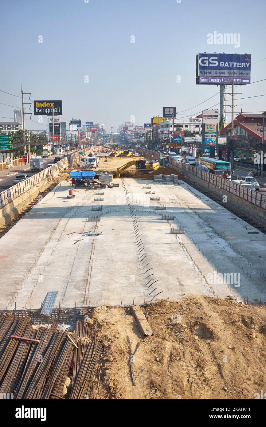 Straßenbau arbeiten in Pattaya Thailand Stockfoto
