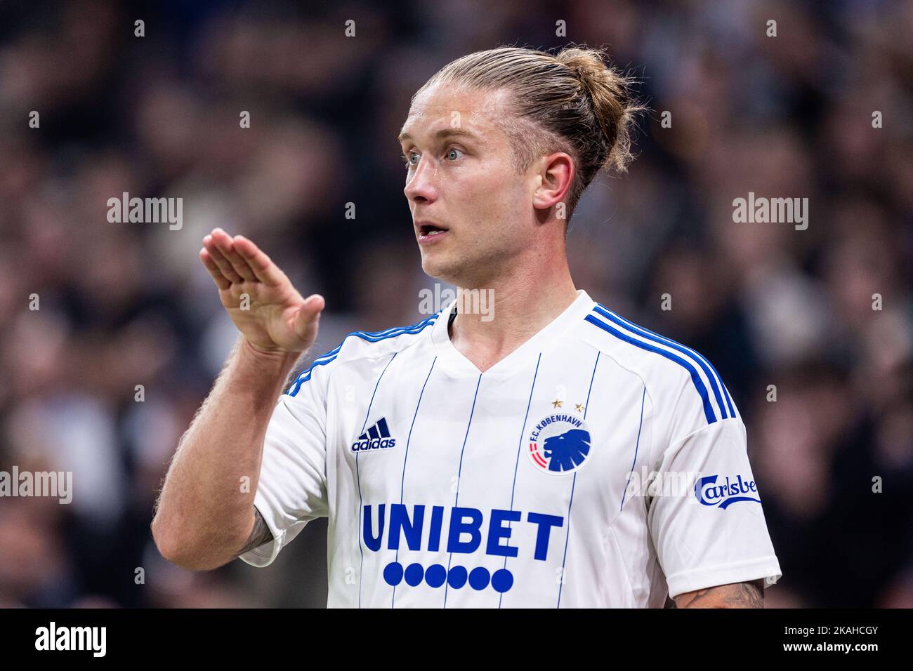 Kopenhagen, Dänemark. 02.. November 2022. Christian Sorensen (6) vom FC Kopenhagen beim UEFA Champions League-Spiel zwischen dem FC Kopenhagen und Dortmund im Kopenhagener Park. (Foto: Gonzales Photo/Alamy Live News Stockfoto