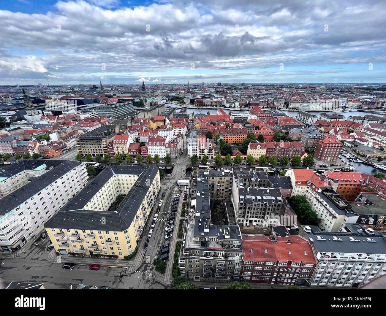 Luftaufnahme der Stadtansicht von unserer Heiland-Kirche (vor Frelsers Kirke) in Richtung Stadtzentrum, Kopenhagen, Seeland, Dänemark Stockfoto