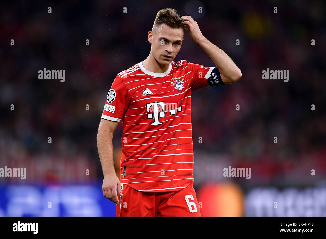 München, Deutschland. 01. November 2022. Joshua Kimmich vom FC Bayern München sieht beim UEFA Champions League-Fußballspiel zwischen dem FC Bayern München und dem FC Internazionale niedergeschlagen aus. Nicolò Campo/Alamy Live News Stockfoto
