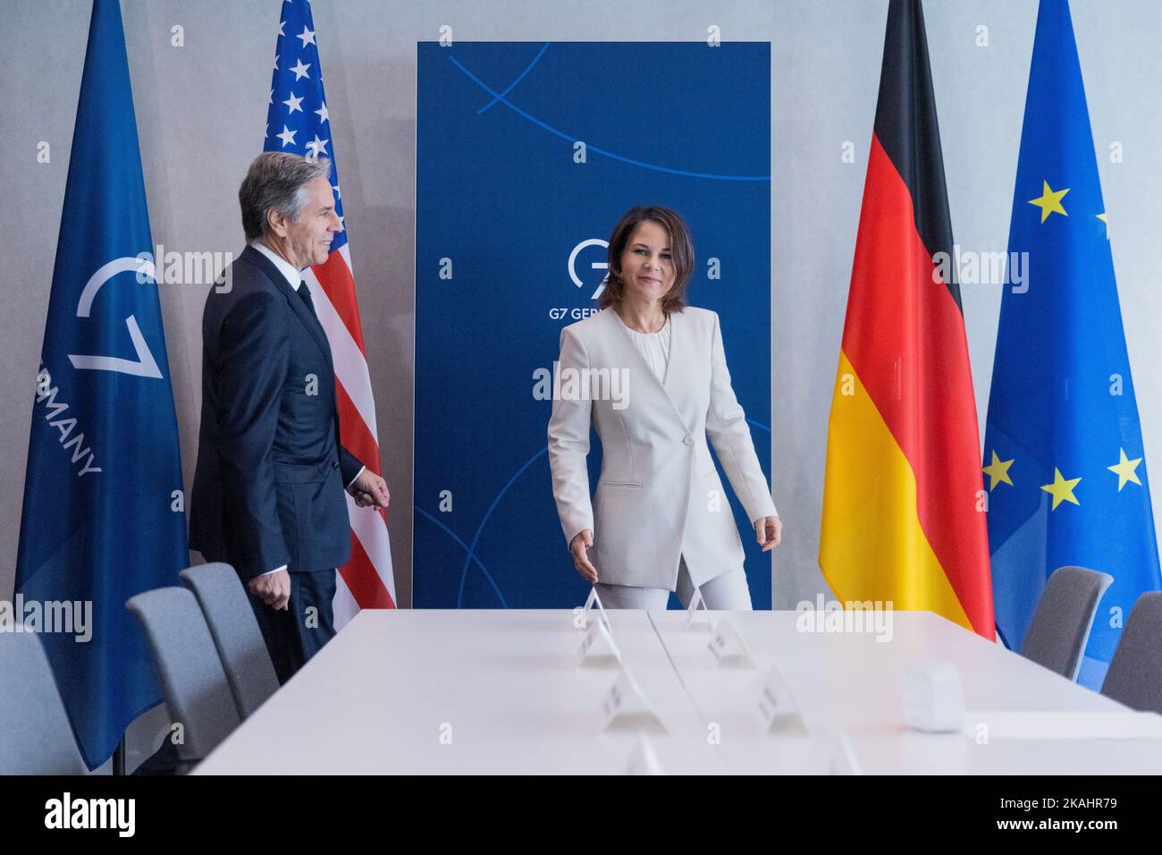 Münster, Deutschland. 03. November 2022, Nordrhein-Westfalen, Münster: Annalena Baerbock (Bündnis 90/die Grünen), Außenministerin, trifft auf das Treffen von G7 Außenministern mit dem US-Außenminister Antony Blinken. Ab diesem Donnerstag werden die Außenminister der G7 Länder wirtschaftlich starker Demokratien über die globalen Folgen des russischen Angriffskrieges auf die Ukraine diskutieren. Quelle: dpa picture Alliance/Alamy Live News Quelle: dpa picture Alliance/Alamy Live News Stockfoto