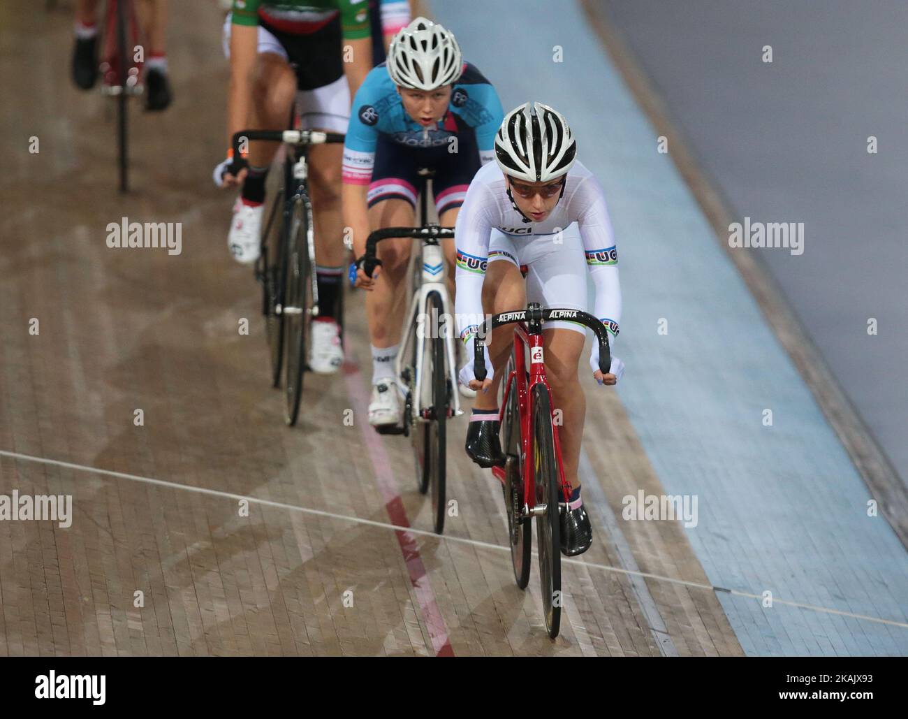 Laura Kenny von Matrix Fitness RT beim Frauen-Elite-Meisterschaftskratzrennen während des Revolution Cycling Champions League Events im Velodrome, Lee Valley Velopark, Queen Elizabeth Olympic Park, London, am 02. Dezember 2016 in London, England. (Foto von Kieran Galvin/NurPhoto) *** Bitte benutzen Sie die Gutschrift aus dem Kreditfeld *** Stockfoto