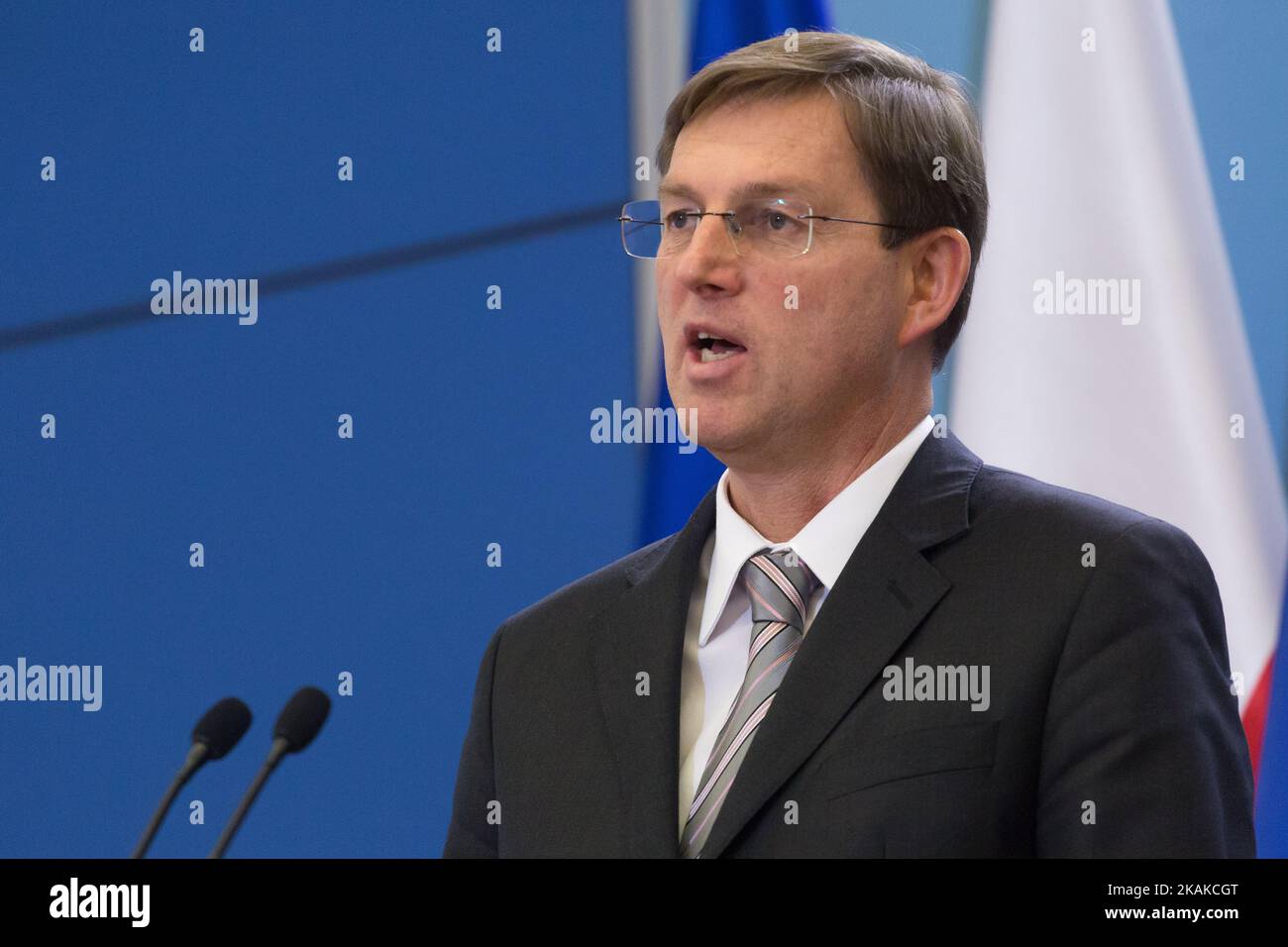 Miro Cerar, Ministerpräsident Sloweniens, während der Pressekonferenz am 24. Januar 2017 in Warschau, Polen (Foto: Mateusz Wlodarczyk/NurPhoto) *** Bitte benutzen Sie den Credit from Credit Field *** Stockfoto