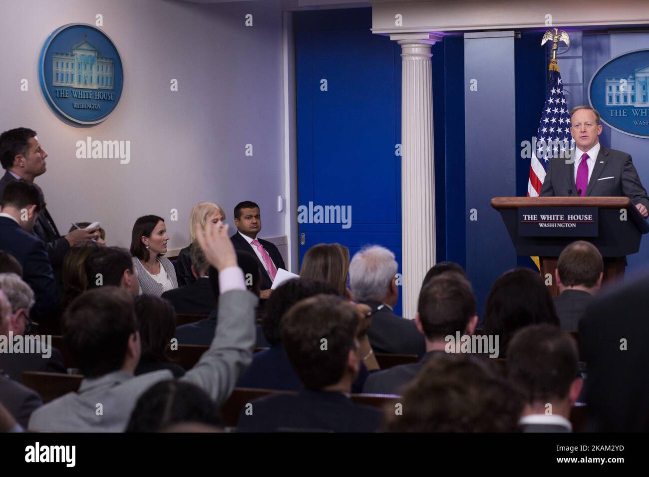 Am Donnerstag, den 9. März, hält der Pressesprecher des Weißen Hauses, Sean Spicer, das Briefing im James S. Brady Press Briefing Room des Weißen Hauses. (Foto von Cheriss May/NurPhoto) *** Bitte nutzen Sie die Gutschrift aus dem Kreditfeld *** Stockfoto