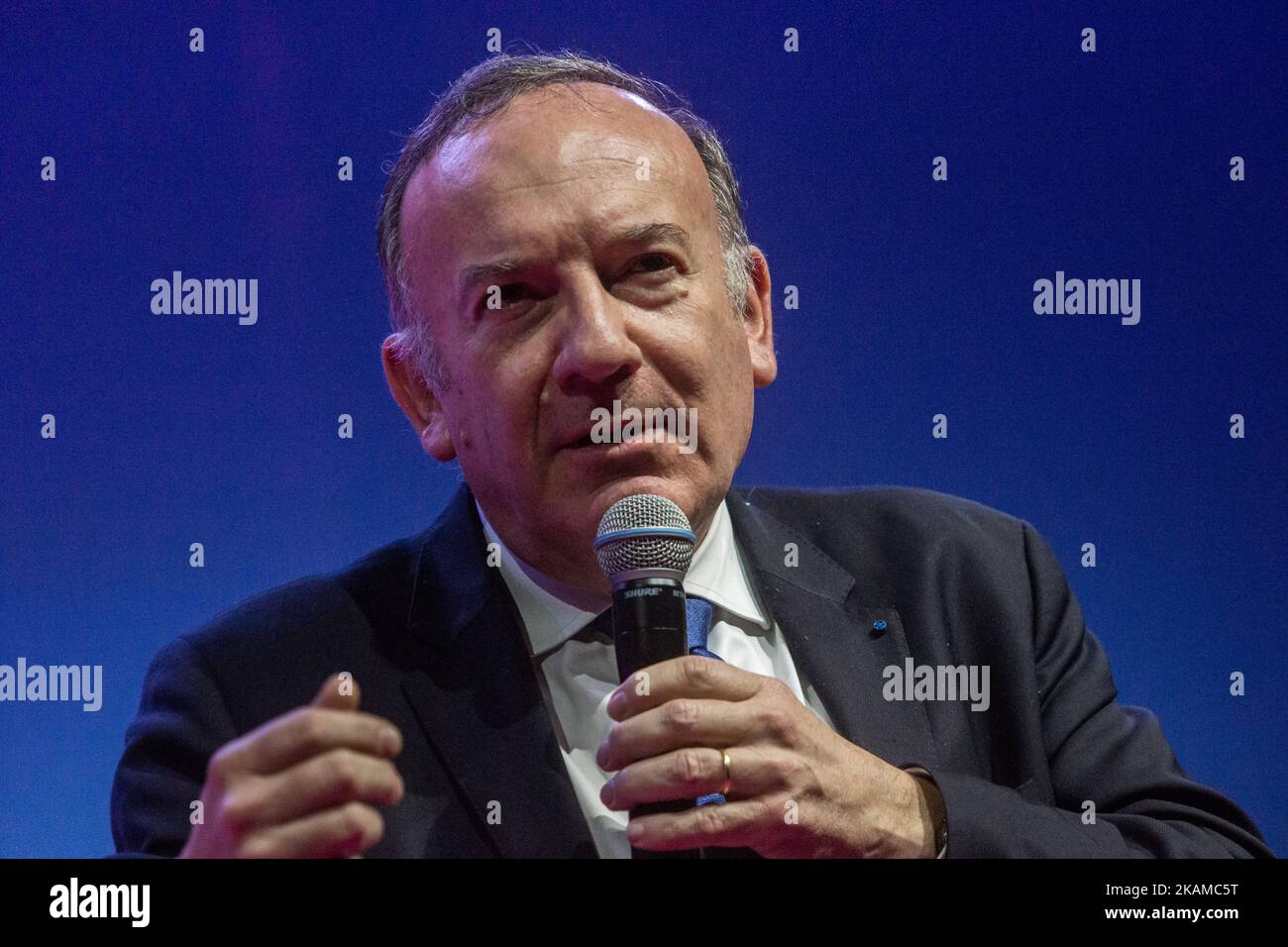 Pierre Gattaz, Präsident von MEDEF, hält am 4. April 2017 eine Rede beim Frühling der Unternehmer in Lyon, Frankreich. (Foto von Nicolas Liponne/NurPhoto) *** Bitte nutzen Sie die Gutschrift aus dem Kreditfeld *** Stockfoto