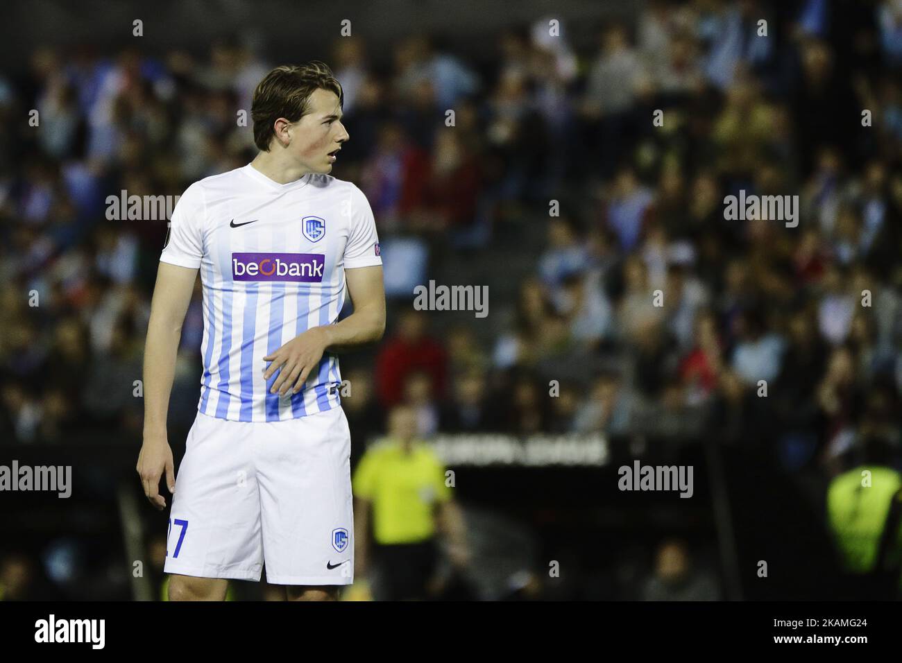 Sander Berge Mittelfeldspieler des KRC Genk FC (27) während der UEFA Europe League Runde des ersten Beinspieles 4 zwischen Celta de Vigo und KRC Genk FC im Balaidos Stadium am 13. April 2017 in Vigo, Spanien. (Foto von Jose Manuel Alvarez Rey/NurPhoto) *** Bitte nutzen Sie die Gutschrift aus dem Kreditfeld *** Stockfoto