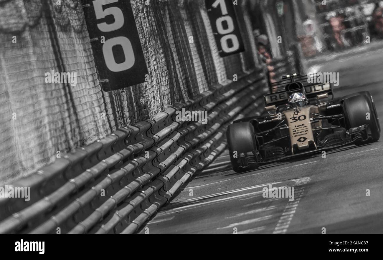 Jolyon Palmer aus Großbritannien und Renault Sport F1 Teamfahrer fahren beim Rennen auf dem Formel 1 Grand Prix de Monaco am 28. Mai 2017 in Monte Carlo, Monaco. (Foto von Robert Szaniszló/NurPhoto) *** Bitte nutzen Sie die Gutschrift aus dem Kreditfeld *** Stockfoto