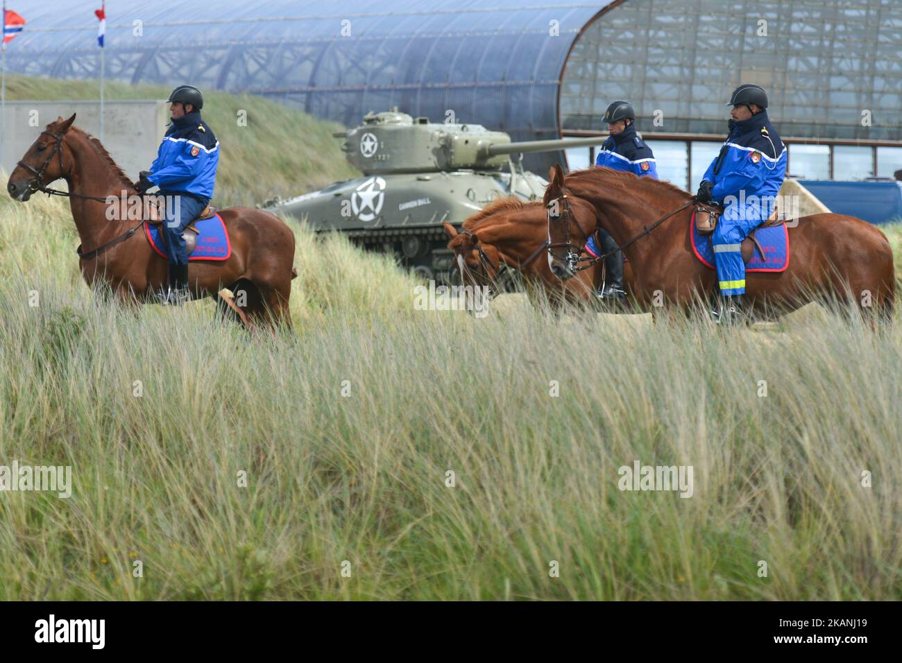 Im Beisein der Veteranen und Truppen der US-Armee sowie der Vertreter des französischen Staates und der acht alliierten Länder (Belgien, Kanada, Dänemark, USA, Großbritannien, Norwegen, Niederlande, Polen), die heute am Utah Beach stattfand. Am Dienstag, den 6.. Juni, jährt sich 73. Jahre nach der Landung am D-Day, bei der 156.000 Soldaten aus den alliierten Ländern, darunter das Vereinigte Königreich und die Vereinigten Staaten, zusammengeschlossen wurden, um einen kühnen Angriff auf die Strände der Normandie zu starten Stockfoto