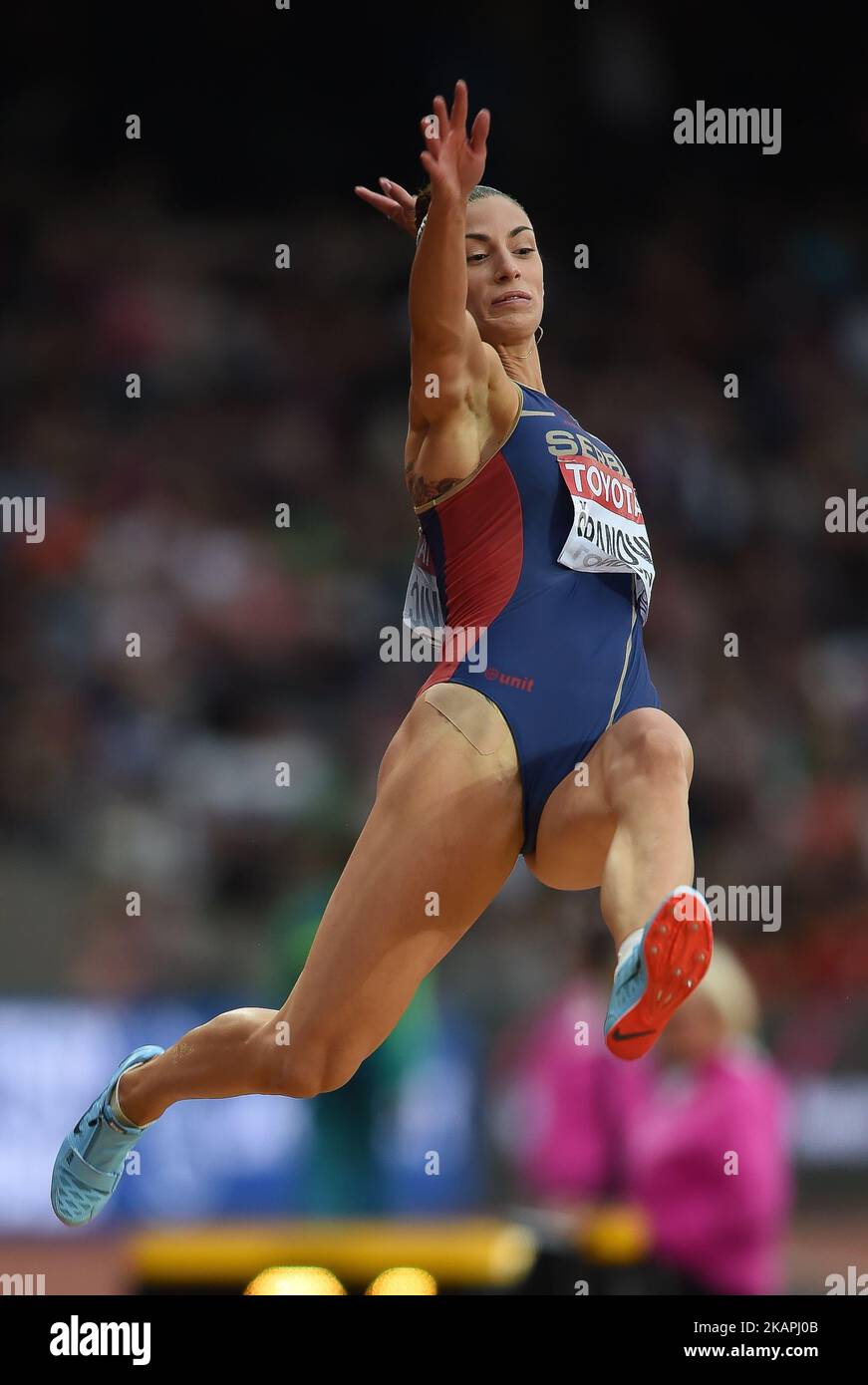 Ivana Španovic aus Serbien springt im Weitsprung-Finale bei der Leichtathletik-Weltmeisterschaft 2017 im Londoner Stadion in London, Großbritannien, am 11. August 2017. (Foto von Ulrik Pedersen/NurPhoto) *** Bitte nutzen Sie die Gutschrift aus dem Kreditfeld *** Stockfoto