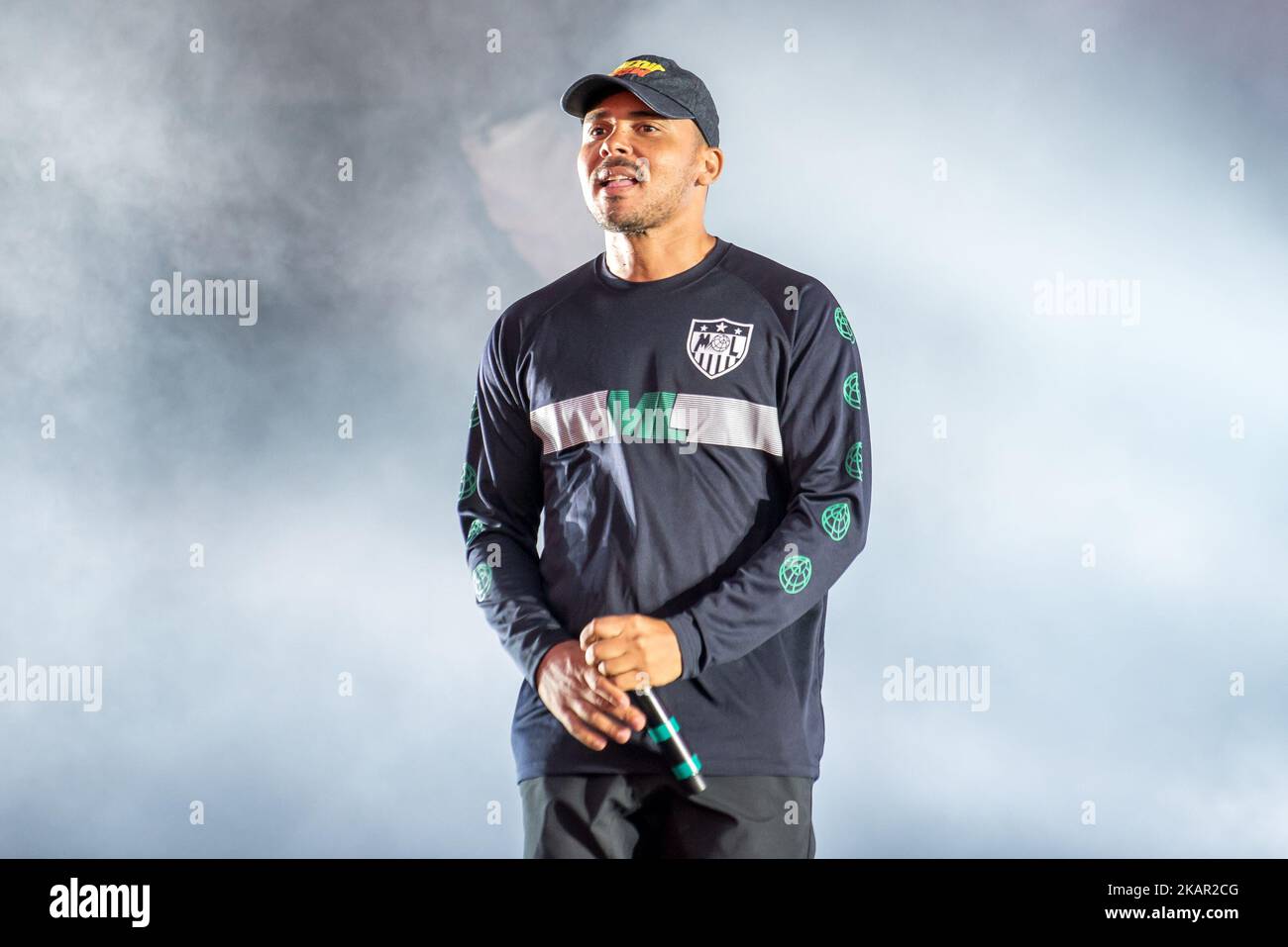 Das jamaikanisch-amerikanische Elektronik-Trio Major Lazer treten am zweiten Tag des Reading Festivals, Reading, am 26. August 2017, auf der Bühne auf. Major Lazer ist ein jamaikanisch-amerikanisches Elektronik-Musiktrio, das aus dem Plattenproduzent Diplo und den DJs Jillionaire und Walshy Fire besteht. (Foto von Alberto Pezzali/NurPhoto) Stockfoto