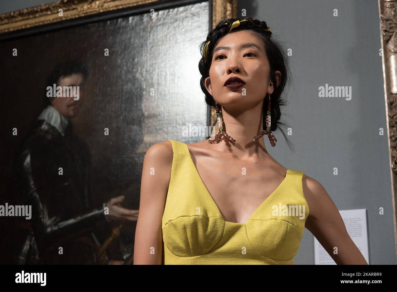 Blick auf die Backstage und Details vor der Tata Naka Präsentation während der London Fashion Week 2017. September in London am 19. September 2017. (Foto von Alberto Pezzali/NurPhoto) Stockfoto