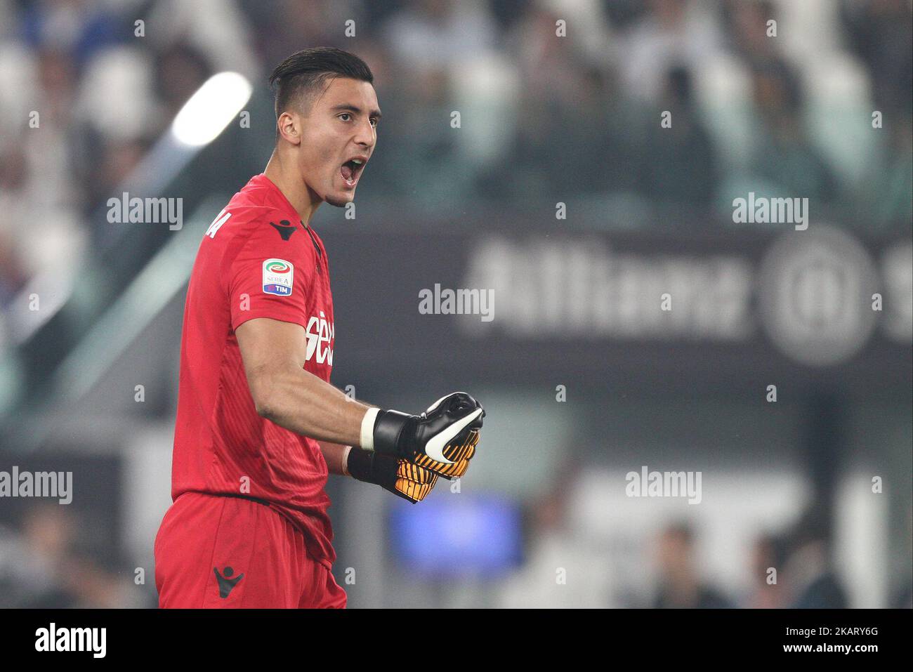 Torwart Thomas Strakosha (1) aus Latium feiert während des Fußballspiels Nr.8 JUVENTUS - LAZIO am 14. Oktober 2017 im Allianz-Stadion in Turin, Italien. (Foto von Matteo Bottanelli/NurPhoto) Stockfoto