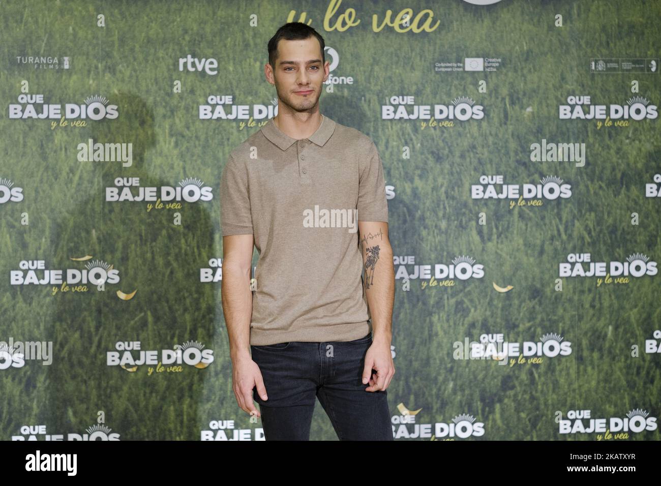 Der spanische Schauspieler Joel Bosqued nimmt am 19. Dezember 2017 an der Fotozelle „Que Baje Dios Y Lo Vea“ im Urso Hotel in Madrid, Spanien, Teil. (Foto von Oscar Gonzalez/NurPhoto) Stockfoto