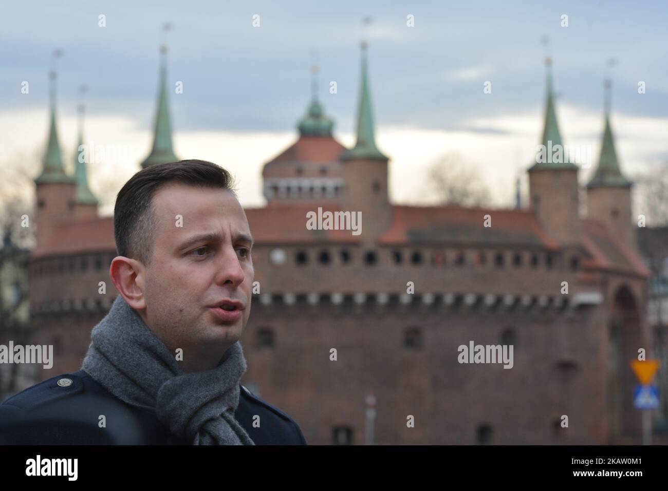 Wladyslaw Kosiniak-Kamysz, ehemaliger Minister für Arbeits- und Sozialpolitik (2011-15) und aktueller Präsident der Polnischen Volkspartei (Polskie Stronnictwo Ludowe - PSL) während einer Pressekonferenz über Smog und die Auswirkungen von Smog in Krakau. Am Donnerstag, den 28. Dezember 2017, in Krakau, Polen. (Foto von Artur Widak/NurPhoto) Stockfoto