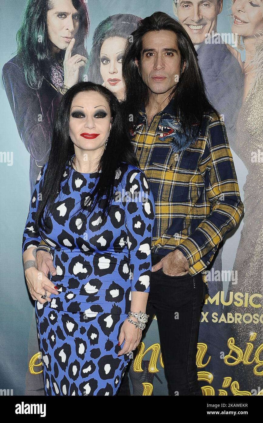 (L-R) die spanische Sängerin Alaska, Olvido Gara und Mario Vaquerizo nehmen am 6. Februar 2018 an der Fotozelle „El Amor Sigue en El Aire“ im Vinci Capitol Hotel in Madrid, Spanien, Teil. (Foto von Oscar Gonzalez/NurPhoto) Stockfoto