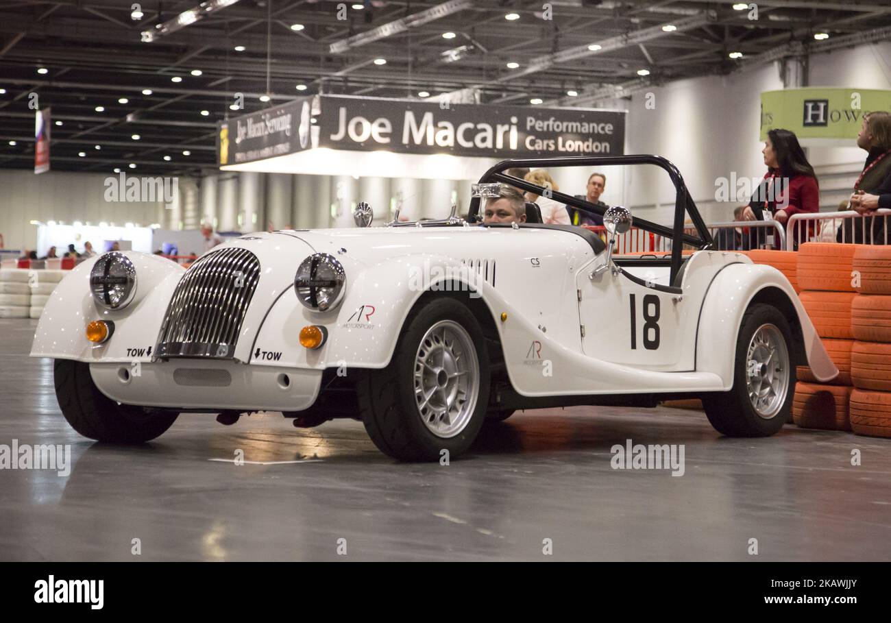 Start des Morgan 4+ Clubs im Excel Exhibition Centre in London während der London Classic Car Show am 15. Februar 2018 (Foto: Dominika Zarzycka/NurPhoto) Stockfoto