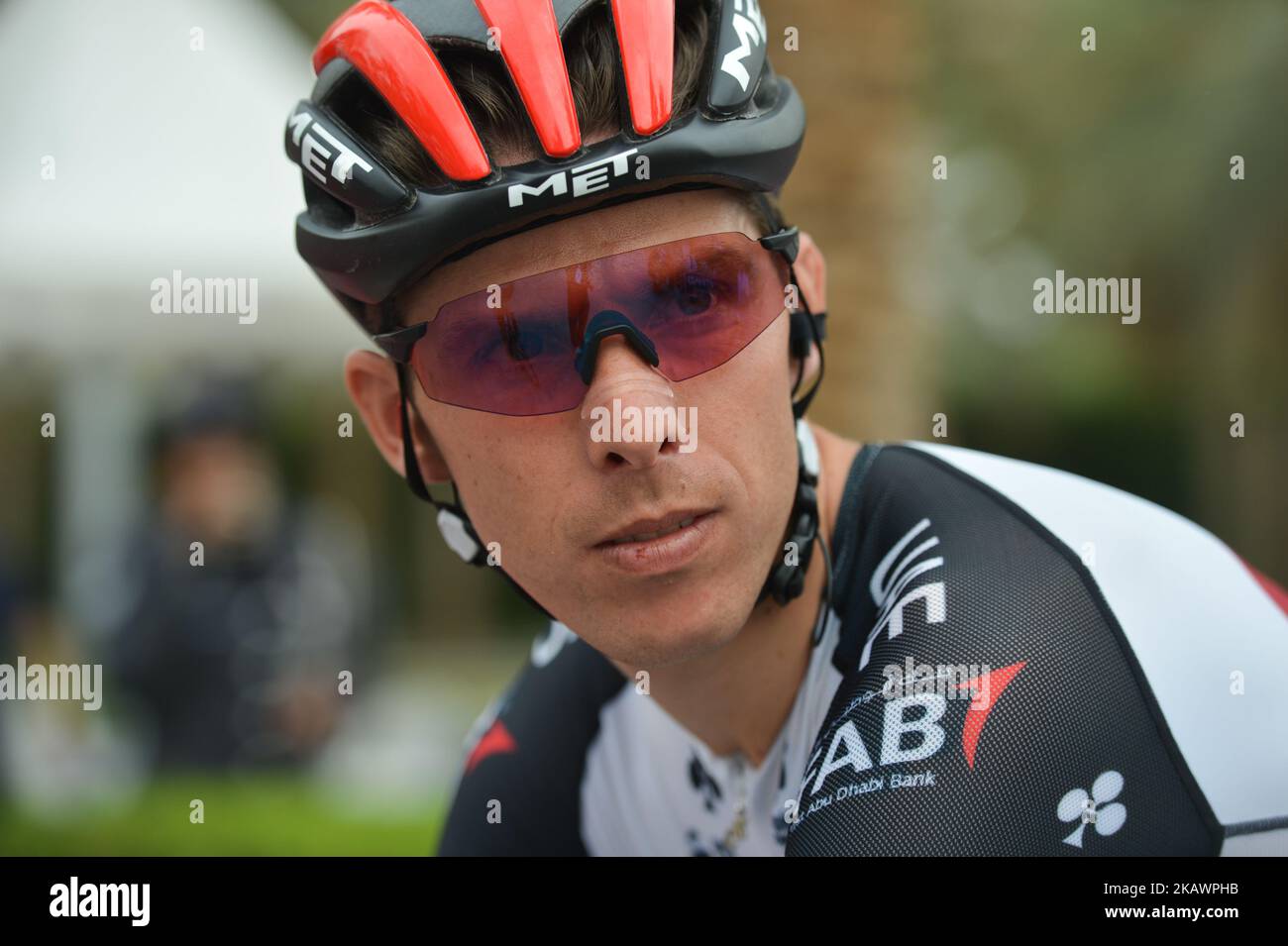 Portugals Rui Costa aus den Vereinigten Arabischen Emiraten Team Emirates beim Aufwärmen vor der fünften und letzten Etappe der Abu Dhabi Tour 2018, der 199km Abu Dhabi Airports-Etappe von Qasr Al Muwaiji nach Jebel Hafeet. Am Sonntag, den 25. Februar 2018, in Qasr Al Muwaiji, Abu Dhabi, Vereinigte Arabische Emirate. (Foto von Artur Widak/NurPhoto) Stockfoto