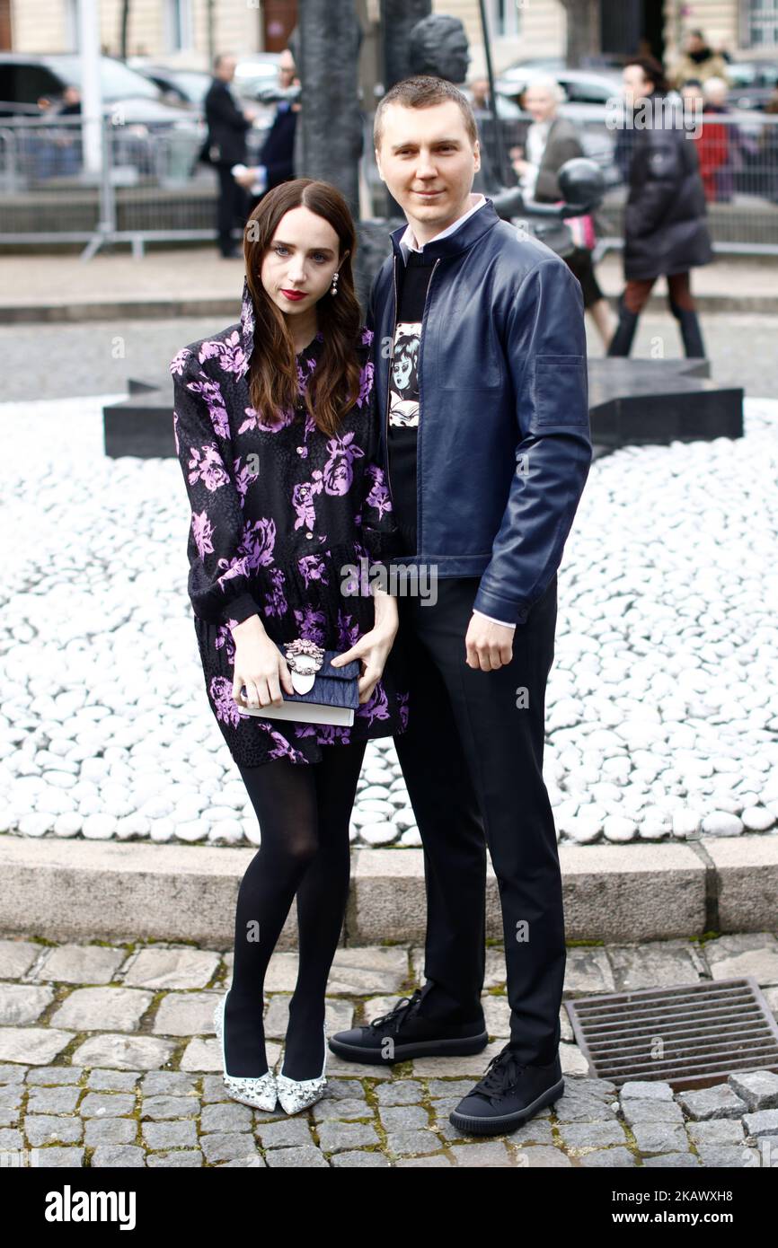 Zoe Swicord Kazan und Paul Dano besuchen die Miu Miu Show im Rahmen der Paris Fashion Week Womenswear Herbst/Winter 2018/2019 am 6. März 2018 in Paris, Frankreich. (Foto von Mehdi Taamallah/NurPhoto) Stockfoto