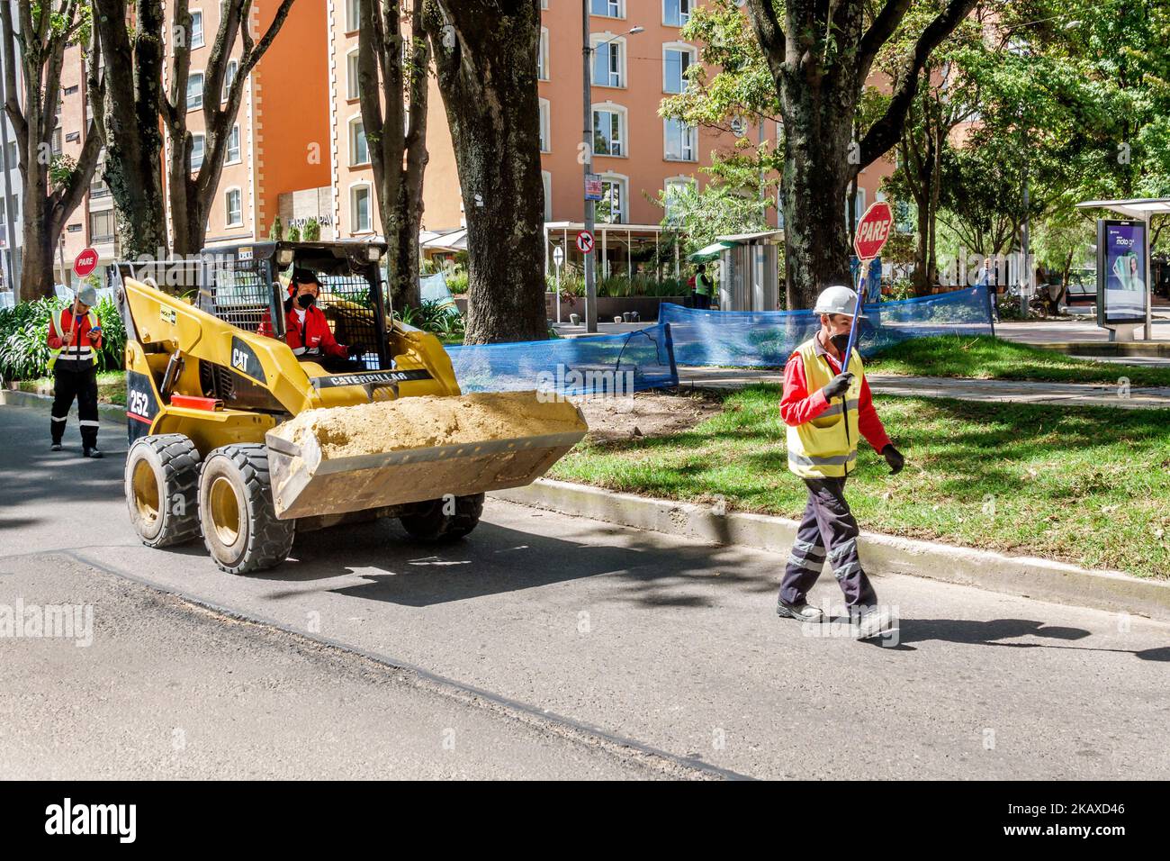 Bogota Kolumbien,El Chico Calle 94,Mann Männer Erwachsene Erwachsene Erwachsene,Angestellte Angestellte Arbeiter Arbeiter arbeiten Arbeit Arbeitsplatz Jobs Mitarbeiter Karriere emp Stockfoto