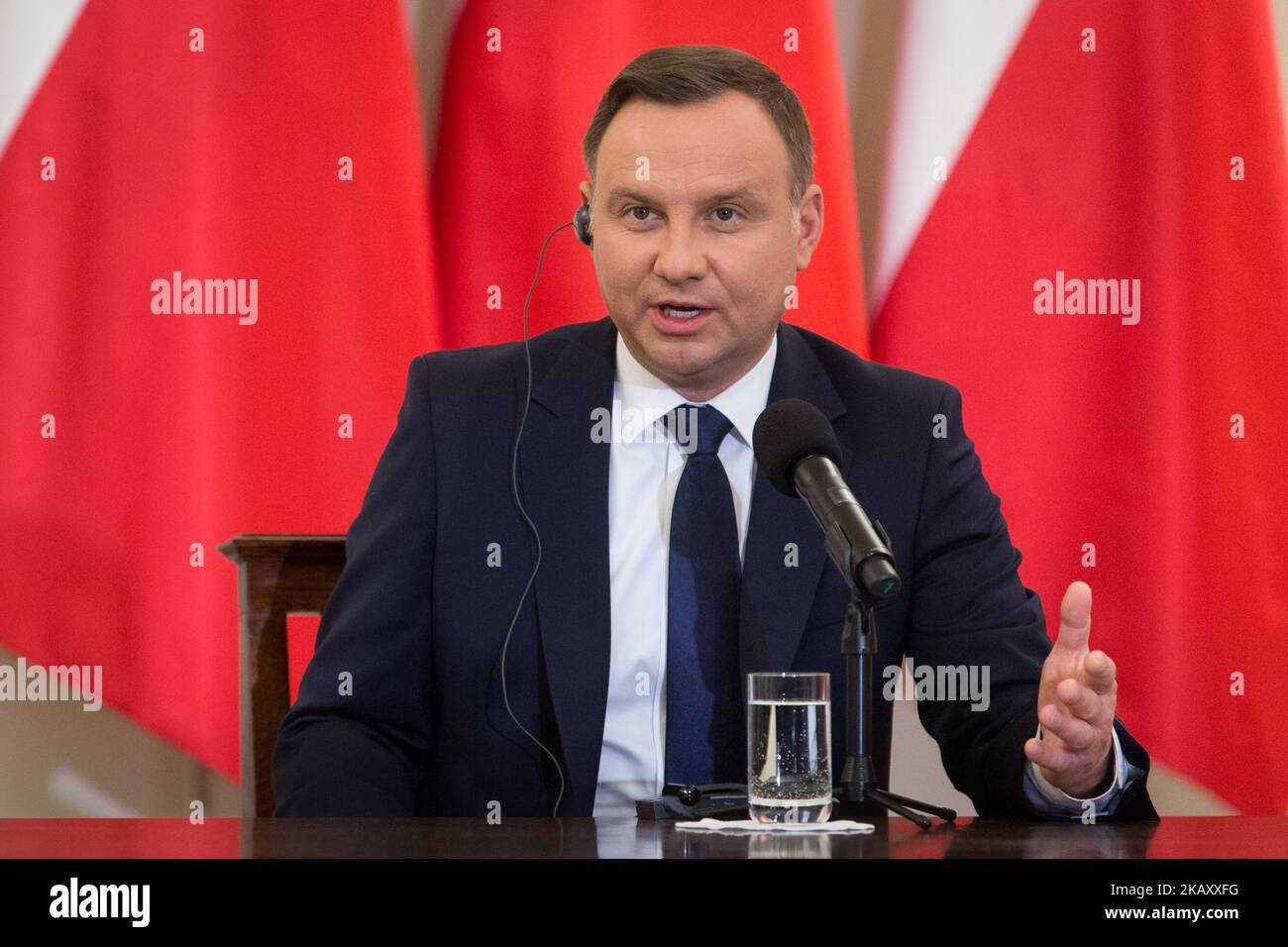 Der polnische Präsident Andrzej Duda während der Pressekonferenz mit dem Präsidenten der Tschechischen Republik, Milos Zeman, am 10. Mai 2018 im Präsidentenpalast in Warschau, Polen (Foto: Mateusz Wlodarczyk/NurPhoto) Stockfoto