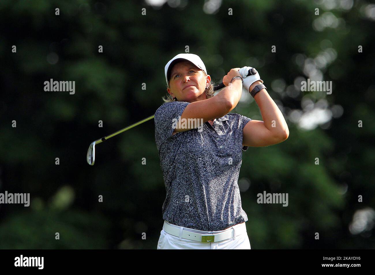 Becky Morgan of Wales trifft beim 2.-Abschlag während der Finalrunde des Meijer LPGA Classic Golfturniers im Blythefield Country Club in Belmont, MI, USA, Sonntag, 17. Juni 2018. (Foto von Amy Lemus/NurPhoto) Stockfoto