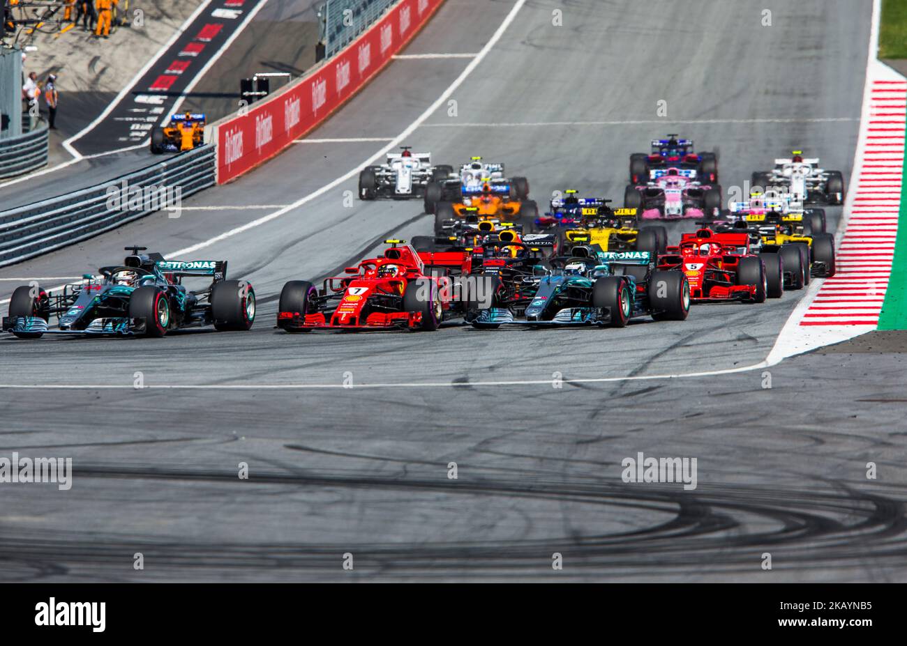 Starten Sie am 01. Juli 2018 im Red Bull Ring, Spielberg, Österreich, beim Formel 1 Grand Prix von Österreich ins Rennen. (Foto von Robert Szaniszló/NurPhoto) Stockfoto