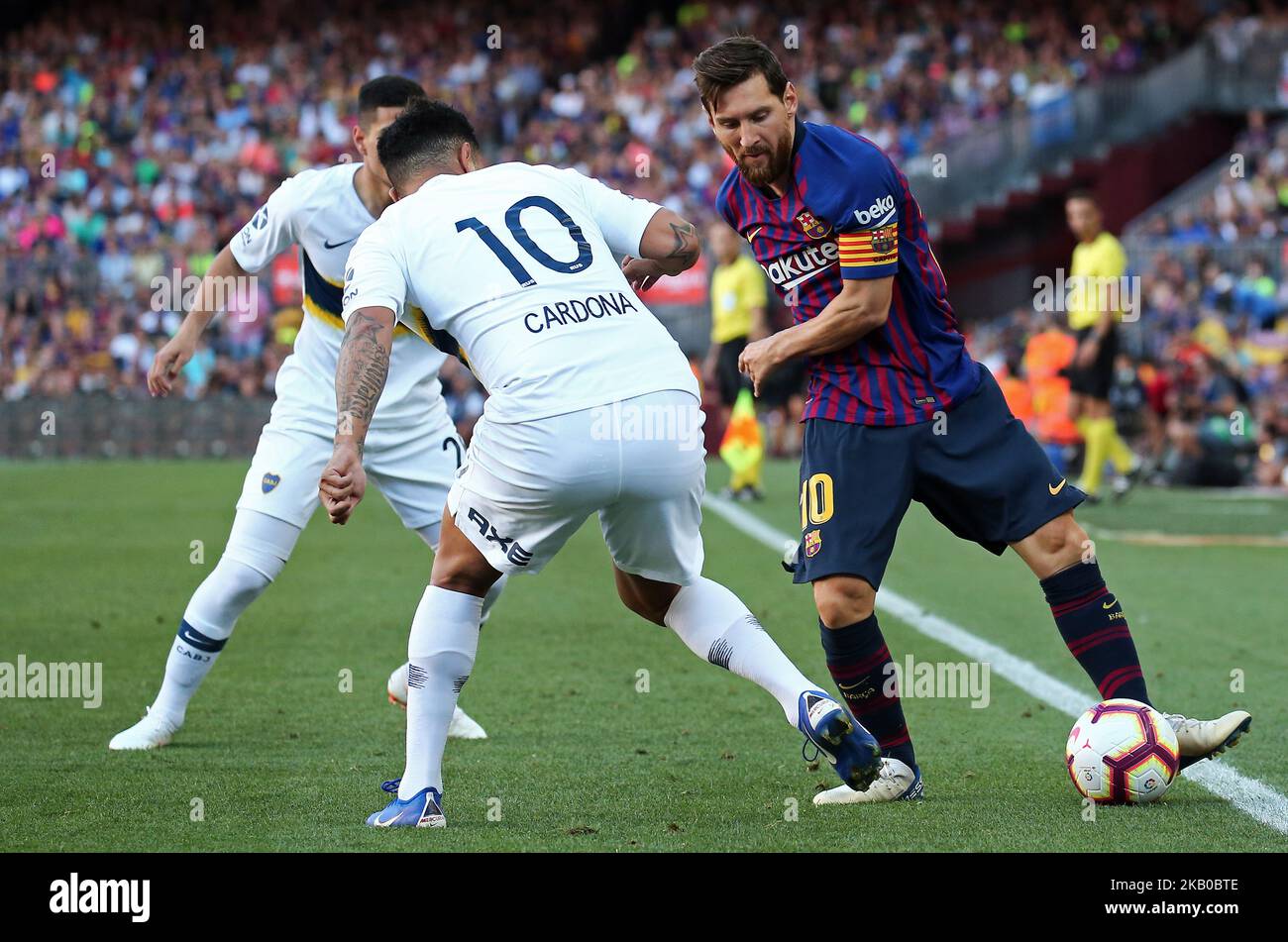 Edwin Cardona und Leo Messi während des Spiels zwischen FC Barcelona und C.A. Boca Juniors, der der Joan Gamper Trophäe entspricht, spielte am 15.. August 2018 im Camp Nou in Barcelona, Spanien. -- (Foto von Urbanandsport/NurPhoto) Stockfoto