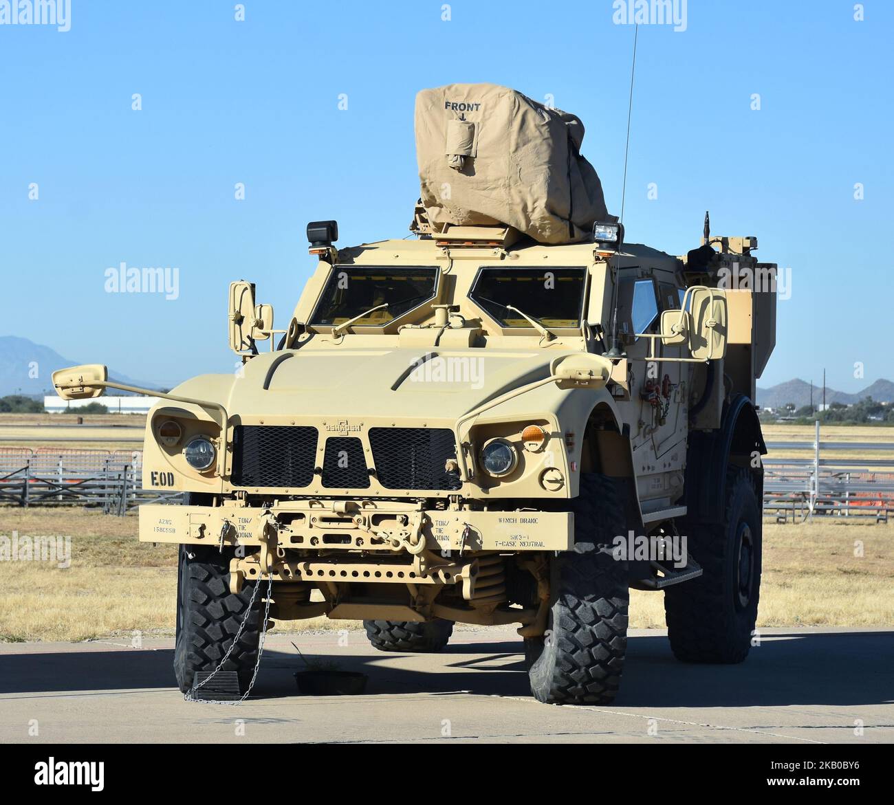 Der Oshkosh Mine-Resistant Ambush Protected (MRAP) Truck wird vom US-Militär für Truppentransporte, vor allem im Irak und in Afghanistan, eingesetzt. Stockfoto