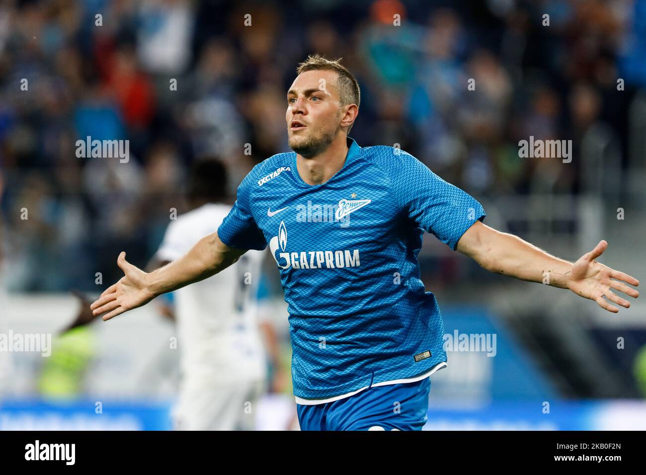 Artem Dzyuba vom FC Zenit Sankt Petersburg feiert sein Tor während der UEFA Europa League-Play-offs am 23. August 2018 im St. Petersburg Stadium in Sankt Petersburg, Russland. (Foto von Mike Kireev/NurPhoto) Stockfoto