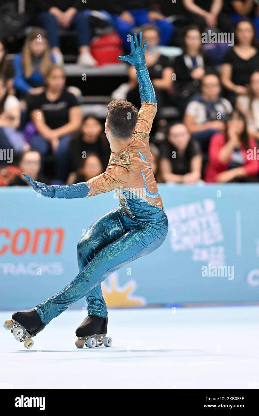 KEVIN BOVARA, Italien, tritt am 1. November 2022 im Youth Olympic Park - Amrica Pabelln in Buenos Aires, Argentinien, im Junior Men - Short Program bei den Artistic World Skate Games 2022 auf. Quelle: Raniero Corbelletti/AFLO/Alamy Live News Stockfoto