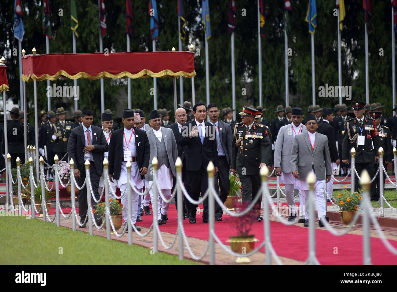 Der thailändische Premierminister Prayut Chan-o-cha kommt am Donnerstag, den 30. August 2018, zur BIMSTEC 2018 im internationalen Flughafen Tribhuwan, Kathmandu, Nepal, an. Die Staats- und Regierungschefs der Bay of Bengal Initiative for Multi-Sectoral Technical and Economic Cooperation (BIMSTEC) treffen am 30. Und 31. August 2018 zum BIMSTEC-Gipfel in Nepal ein. (Foto von Narayan Maharjan/NurPhoto) Stockfoto