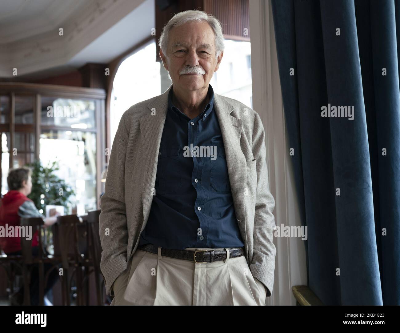 Der Schriftsteller Eduardo Mendoza posiert während der Präsentation des Buches EL REY RECIBE en Madrid. Spanien. 19. September 2018 (Foto von Oscar Gonzalez/NurPhoto) Stockfoto