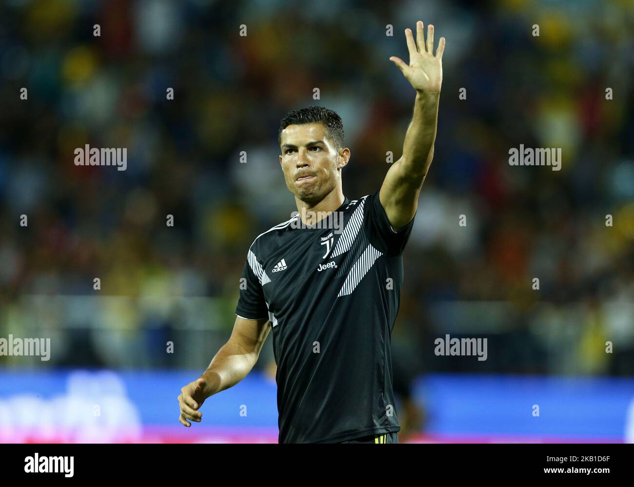 Frosinone / Juventus - Serie A Cristiano Ronaldo von Juventus begrüßt die Fans beim Aufwärmen im Benito Stirpe Stadion in Frosinone, Italien am 23. September 2018 (Foto: Matteo Ciambelli/NurPhoto) Stockfoto