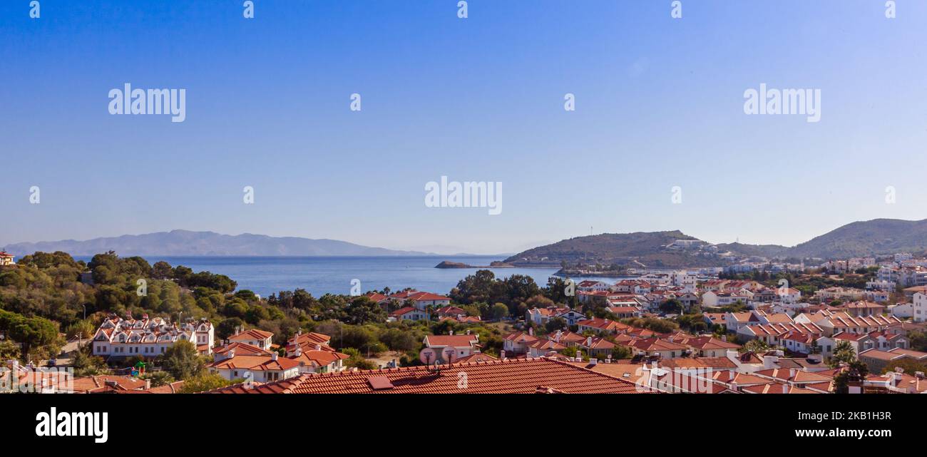 Panoramablick auf die Stadt Datca. Datca, Mugla, Türkei . Stockfoto