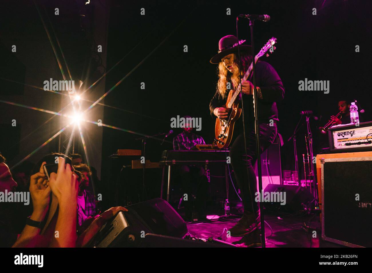 Der amerikanische Bluesrocker The Marcus King Band tritt am 15. Oktober 2018 live im Santeria Social Club in Mailand, Italien, auf. (Foto von Roberto Finizio/NurPhoto) Stockfoto