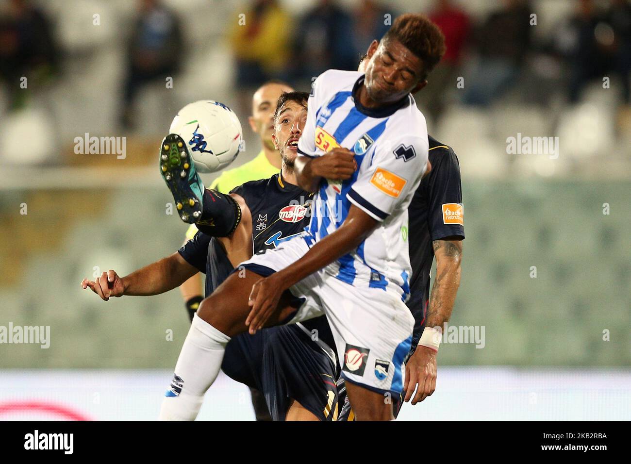 Biagio Meccariello von U.S. Lecce 1908 während des italienischen Spiels der Serie B 2018/2019 zwischen Pescara Calcio 1936 FC und U.S. Lecce 1908 im Adriatico 'Giovanni Cornacchia' Stadion am 5. November 2018 in Pescara, Italien. (Foto von Danilo Di Giovanni/NurPhoto) Stockfoto