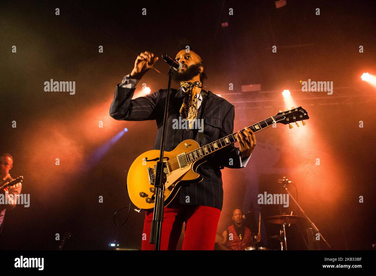 Der afroamerikanische Sänger und Songwriter Fantastic Negrito tritt am 11. November 2018 live im Santeria Social Club in Mailand, Italien, auf. (Foto von Roberto Finizio/NurPhoto) Stockfoto