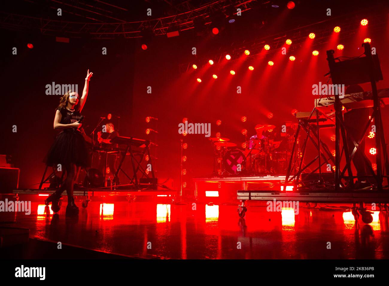 Der schottischen Synthie-Pop-Band Chvrches, die am 15. November 2018 live bei Fabrique in Mailand, Italien, auftrat. (Foto von Roberto Finizio/NurPhoto) Stockfoto
