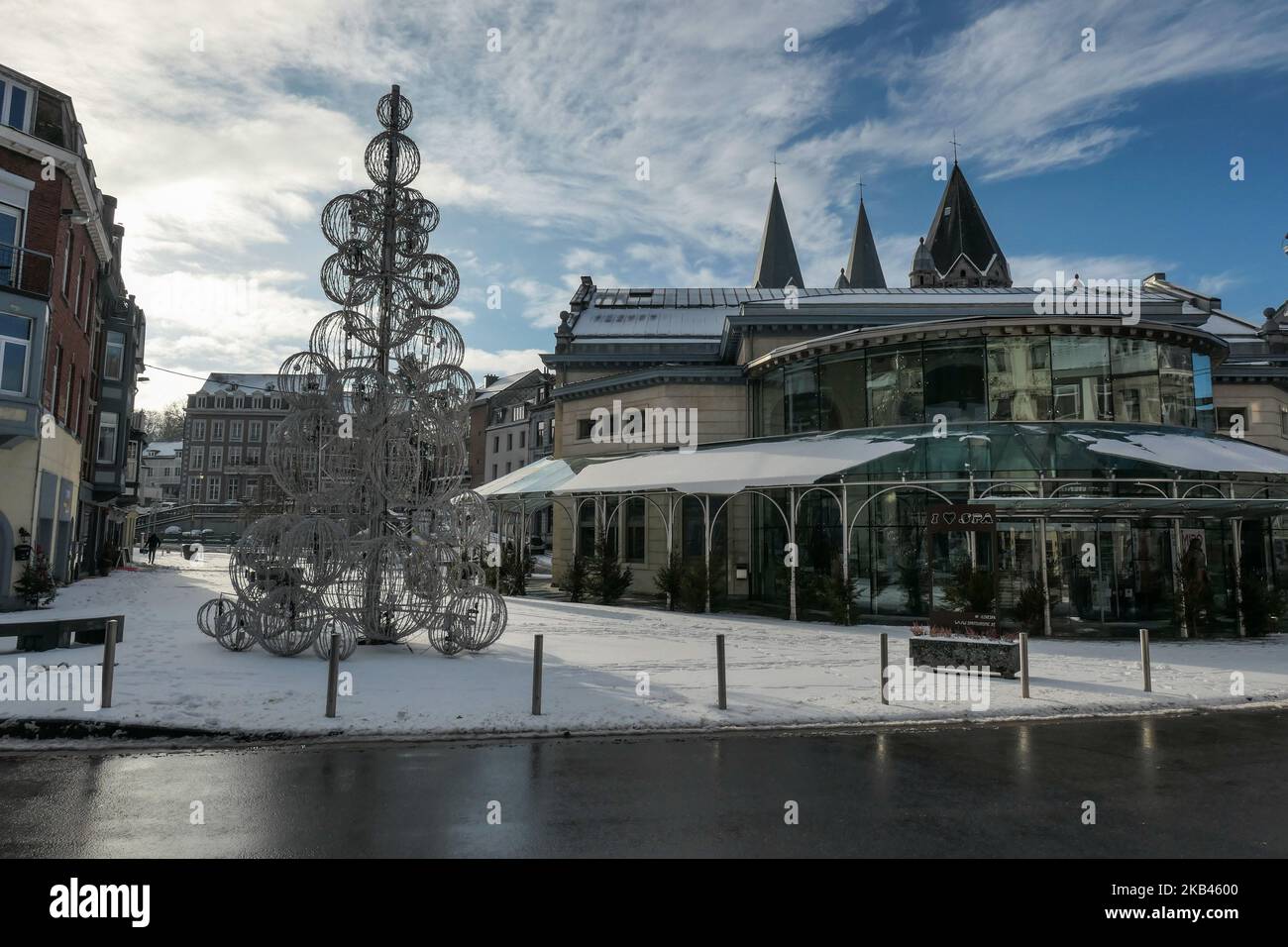 Die schneebedeckte Stadt Spa in Belgien am 16. Dezember 2018. (Foto von Nicolas Economou/NurPhoto) Stockfoto