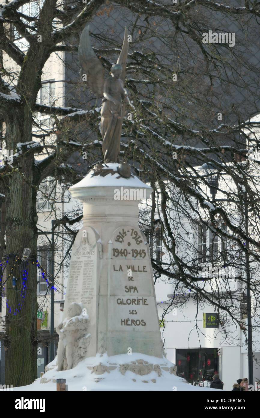 Die schneebedeckte Stadt Spa in Belgien am 16. Dezember 2018. (Foto von Nicolas Economou/NurPhoto) Stockfoto