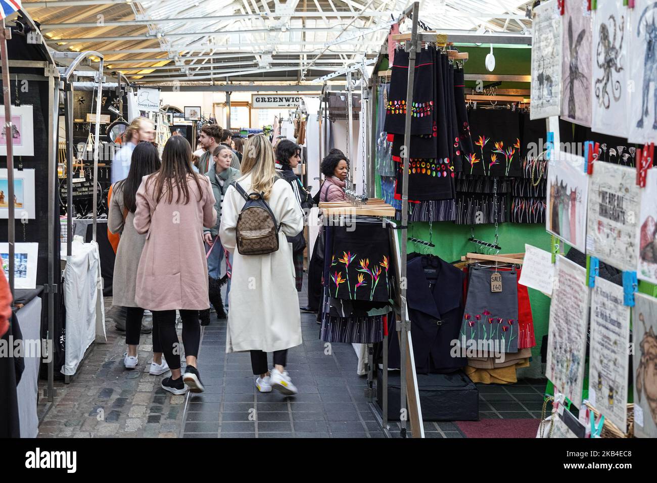 Menschen am Greenwich Market, London England Vereinigtes Königreich Großbritannien Stockfoto