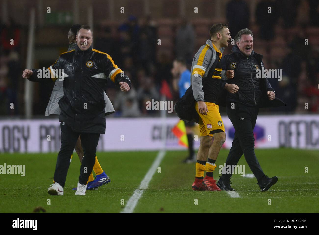 MIDDLESBROUGH, GROSSBRITANNIEN. 25. JANUAR. Newport-Manager Mike Flynn feiert den Ausgleich während des FA Cup-Spiels zwischen Middlesbrough und Newport County im Riverside Stadium, Middlesbrough, am Samstag, den 26.. Januar 2019. (Foto von MI News & Sport Ltd/NurPhoto) Stockfoto