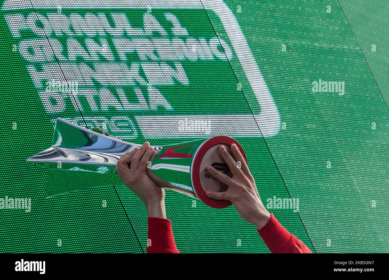 Charles Leclerc aus Monaco feiert am 08. September 2019 in Monza, Italien, seinen Podiumssieg beim Formel 1 Gran Premio Heineken Italien. (Foto von Robert Szaniszlo/NurPhoto) Stockfoto