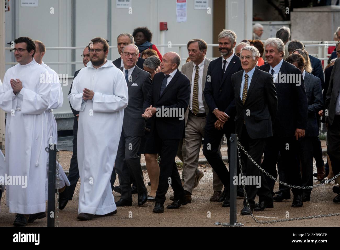 Gerard Collomb und Philippe Desmarescaux nehmen am 8. September 2019 an der traditionellen Zeremonie des Gelübdes der Aldermen unter dem Vorsitz von Michel Dubost in der Basilika Fourviere in Lyon, Frankreich, Teil. (Foto von Nicolas Liponne/NurPhoto) Stockfoto